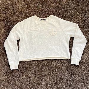 Abercrombie & Fitch Cropped Pullover Sweatshirt